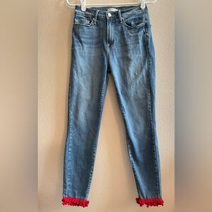 Good American Skinny Jeans‎ w/Red Tassle Pom Pom’s Hem size 4/27